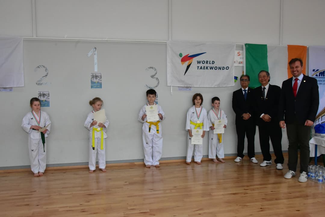 Photo 1